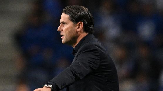 L’ex Leverkusen Seoane: “Mou? Sa convincere la squadra della sua idea”