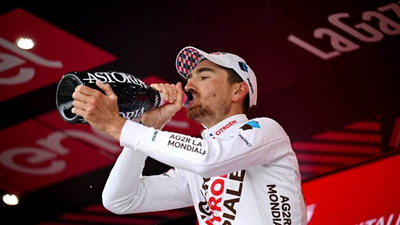 Giro d'Italia, Paret-Peintre: "In strada da novembre per una tappa così"