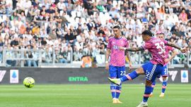 Pagelle Juventus-Lecce 2-1. Vlahovic ritrova il gol, sprazzi di Pogba e Paredes