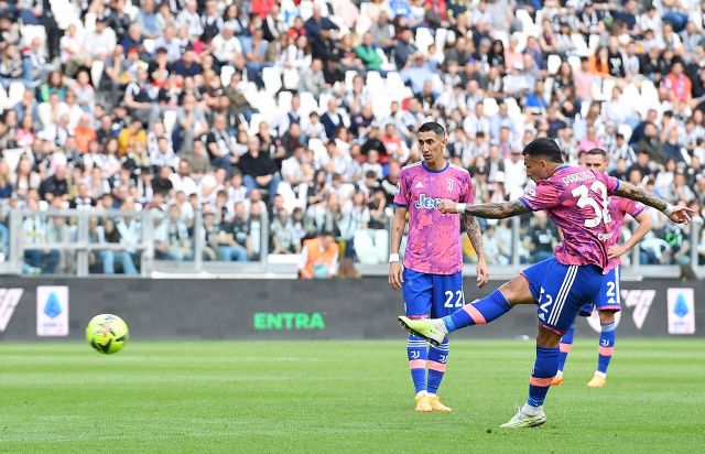 Pagelle Juventus-Lecce 2-1. Vlahovic ritrova il gol, sprazzi di Pogba e Paredes