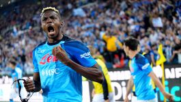 Napoli in festa ma il futuro di Osimhen è un'incognita: piace a tutti