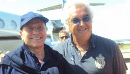 Flavio Briatore rompe il silenzio sulla morte dell'amico Silvio Berlusconi: "Vuoto incolmabile". Il post di Elisabetta Gregoraci
