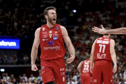 Basket Eurolega Alba Berlino-Olimpia Milano: dove vederla in tv. Il grande ritorno di Maodo Lo
