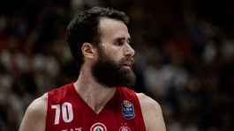 Olimpia Milano, Datome prende per mano le 'Scarpette Rosse'