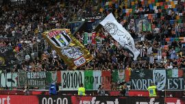 Diritti tv: Juventus ma anche Inter e Milan cambiano ora di gioco, si scatena la bufera sul web