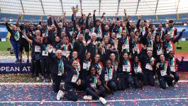 Coro anti-Juve alla premiazione dell’Italia campione d’Europa a squadre di atletica, che gaffe!