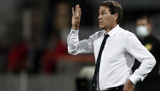 Frosinone-Napoli, Garcia bacchetta Osimhen. Victor non si sbilancia sul rinnovo. Le richieste di Di Francesco