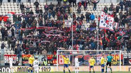 Serie B, Brescia-Cosenza: 0-3 a tavolino e due turni a porte chiuse