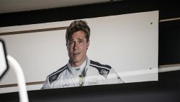 F1, a Silverstone spunta Brad Pitt: in pista col "nuovo" team Apex. La gallery