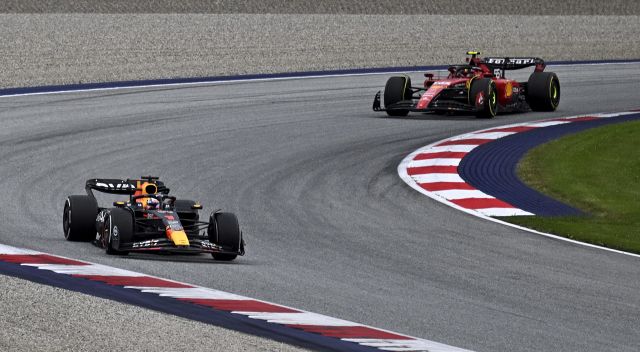F1, Gp Gran Bretagna: Red Bull detta il passo, la Ferrari in sordina nelle fp1