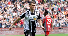 Perché Samardzic piace a tutti: pregi, curiosità e aneddoti del centrocampista dell’Udinese