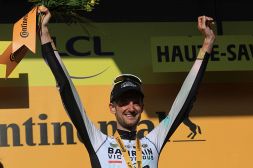 Tour de France, 15° tappa: Wout Poels conquista Saint Gervais Mont-Blanc. Ciccone, lampi di Italia