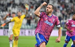 Juve, Bonucci fuori rosa si sfoga sui social. I tifosi con lui, cori contro Lukaku e Cuadrado