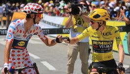 Tour de France 21° tappa: Meeus rovina la festa a Philipsen sugli Champs Elysees