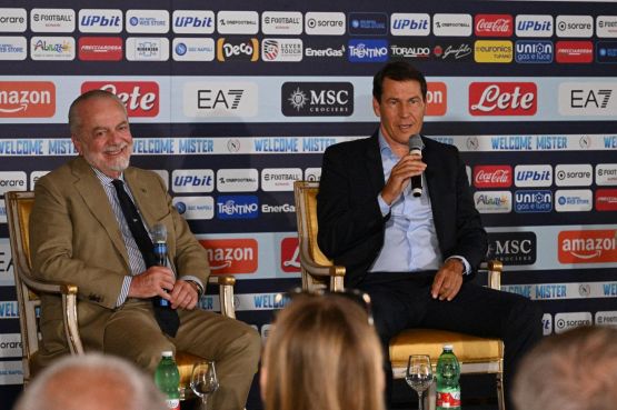 Presentazione Napoli a Dimaro, De Laurentiis annuncia il rinovo di Di Lorenzo e fa una promessa per il 12 agosto