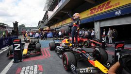 F1 GP Belgio, bufera web sull'incidente tra Sainz e Piastri. E tiene banco un sospetto su Verstappen