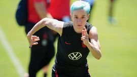 Megan Rapinoe si ritira dal calcio: sportiva, donna, icona. Cinque cose da sapere (non c'entra il palmares)