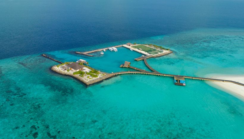 Il campo di padel più spettacolare al mondo si trova alle Maldive