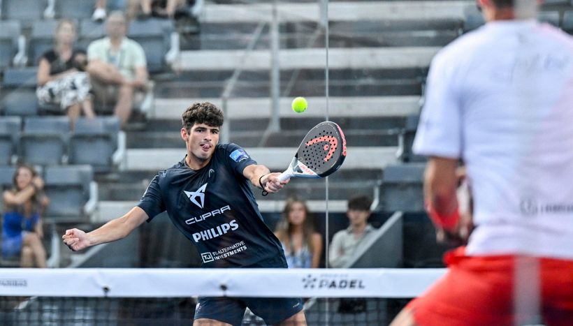 Major Premier Padel: Tapia e Coello trionfano sull'eroe del pubblico Paquito davanti a Totti e Mourinho