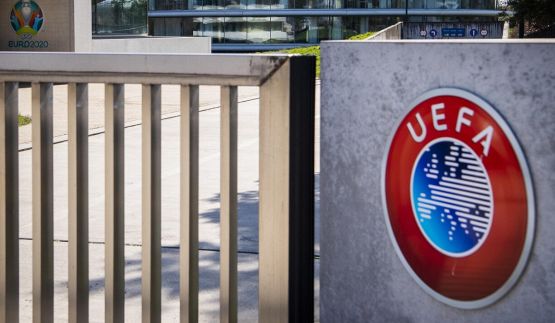 Fair play finanziario: le decisioni su Inter, Milan, Roma e Barcellona
