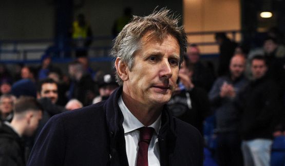 Van der Sar torna in Olanda: le ultime sulle condizioni dell'ex Juventus