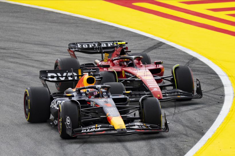 F1 GP Belgio: Verstappen, pole di un soffio per la Sprint Race. Ferrari in seconda fila, griglia di partenza SR