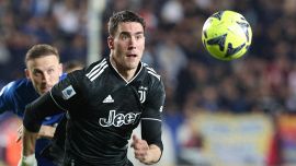 Vlahovic-Lukaku, che intrigo: dopo il no dei tifosi della Juve ecco cosa può succedere