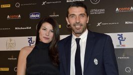 Ilaria D'Amico rompe il silenzio sulla chiusura del programma in Rai: "Senza il minimo pudore". E su Buffon fa un annuncio