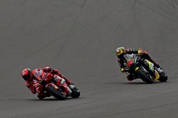 MotoGP, rivivi il GP di Gran Bretagna a Silverstone: la cronaca giro per giro