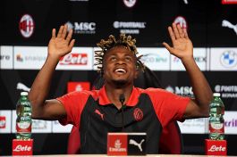Milan, Chukwueze rivela il ruolo chiave di Pioli e Leao è "compagno di ballo"