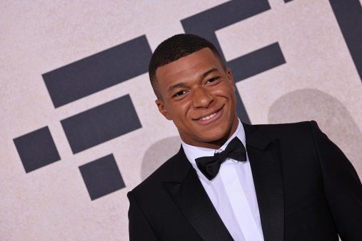 Mbappé e il PSG sempre più in guerra: la decisione del francese e la clamorosa risposta del club