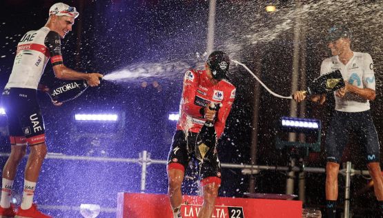 Ciclismo Vuelta: percorso, tappe, calendario e favoriti. Poche salite e crono, tante rampe