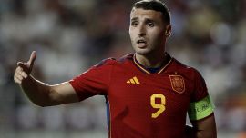 Roma, chi è Abel Ruiz, il pirata che si ispira a Lewandowski e fa sognare i giallorossi