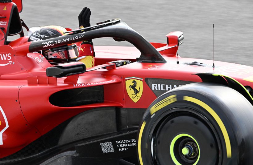 Qualifiche F1 Gp Monza. Sainz batte Verstappen, la pole si tinge di rosso Ferrari. Leclerc 3°