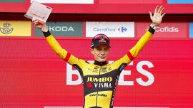 Vuelta a Espana, Vingegaard alza la voce: a Kuss restano meno di 30 secondi