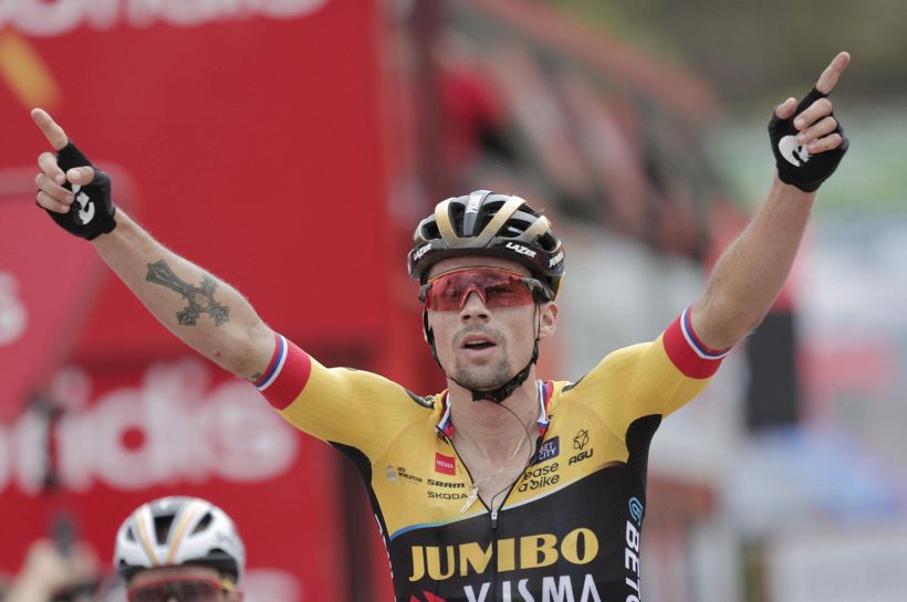 Vuelta 2023, la Jumbo si prende tutto: tappa a Roglic, maglia a Kuss