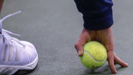 L’ex tennista Angelique Cauchy violentata per anni dall’allenatore: a 13 passi dall’inferno