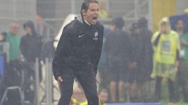 Inter, Inzaghi mostra la “manita” a Pioli: gongola ma morde il freno e fa una rivelazione su Thuram