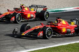 F1, Ferrari: Monza ha ridato entusiasmo, Sainz e Leclerc coppia perfetta per tornare a vincere ma contro Verstappen sarà dura