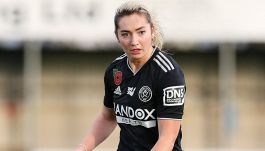 Morta la calciatrice Maddy Cusack a soli 27 anni: il comunicato dello Sheffield United. Stretto riserbo