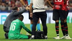 Champions, Maignan si ferma durante Milan-Newcastle: il bollettino medico, quando dovrà stare fuori