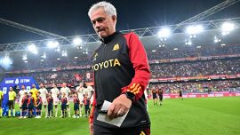 Roma, Mourinho non incanta più nessuno, bufera sullo Special One, i numeri del flop