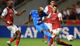 Braga-Napoli, moviola: su rigore tolto e fuorigioco sul gol responsabilità del Var