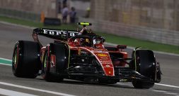 F1, Gp Singapore: Sainz da sballo si prende anche le fp3, Ferrari prenota la pole