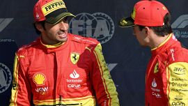 F1, Ferrari: tensione tra Sainz e Leclerc, spunta un like galeotto contro Charles. Web indignato