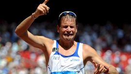 Alex Schwazer al Grande Fratello 2023: lo sciopero della fame per Parigi 2024, l'oro olimpico a Pechino 2008 e la lotta contro la Wada