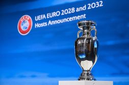 Euro 2032, Italia e Turchia si aggiudicano il torneo. Abodi: "E' una grande opportunità"