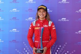 F1, Bianca Bustamante prima donna pilota in McLaren: chi è la nuova speranza femminile del circus