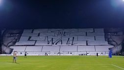 Salernitana, coreografia “The Wall” con l’Inter: il significato dietro l’omaggio ai Pink Floyd