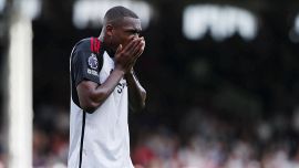 Infortunio choc in Premier League: caviglia spezzata per Basham durante Fulham-Sheffield United